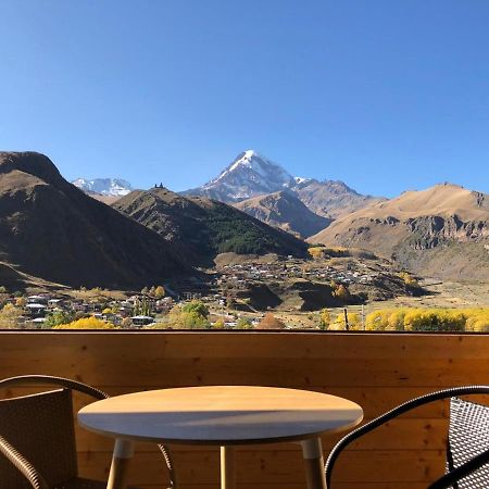 Rustaveli st11 Hotel Kazbegi Eksteriør billede
