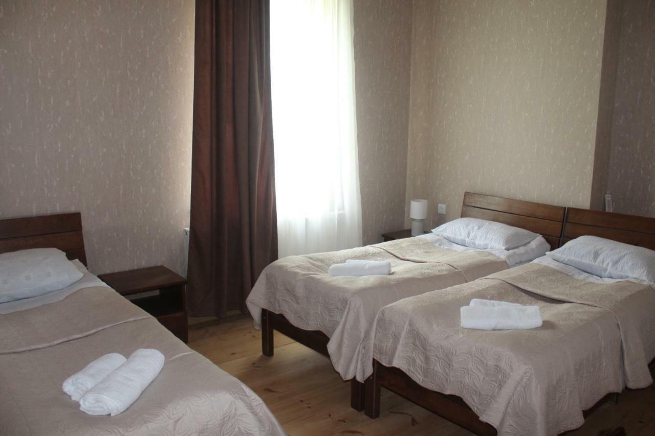 Rustaveli st11 Hotel Kazbegi Eksteriør billede